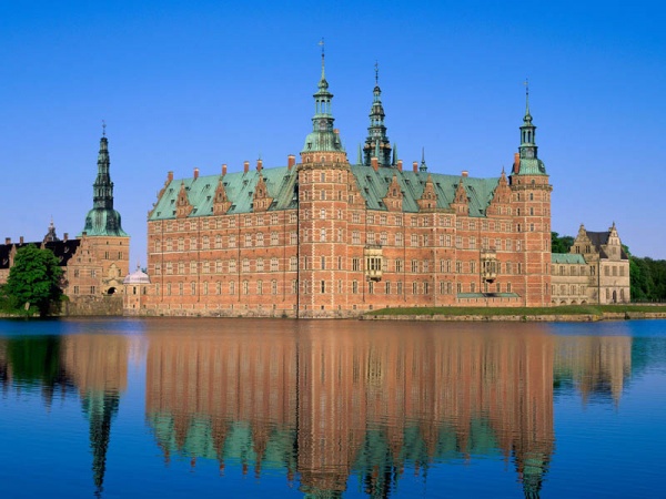Дворец Фредериксборг, Дания