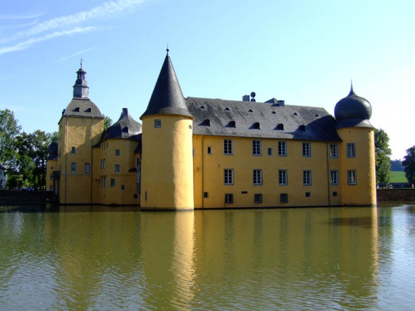 Замок Гуденау, Германия