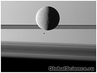 На спутнике Сатурна обнаружен кислород