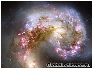 Астрономы изобразили будущее столкновение нашей галактики