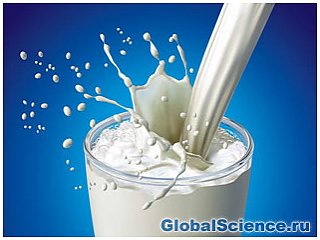 Ученые: молоко лучше воды для гидратации организма детей