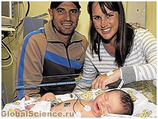 В ЮАР ребенка прооперировали в утробе матери