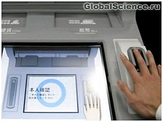 В банках Японии работают банкоматы, выдающие деньги без карточек