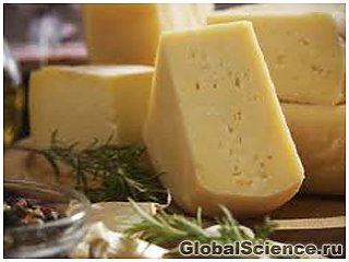 Сыр защищает зубы от кариеса