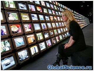 По мнению ученых, длительный просмотр телевизора влияет на структуру детского мозга