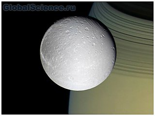 Учёные: в одном из спутников Сатурна обнаружен океан