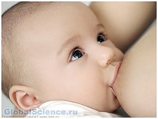 Грудное молоко защищает новорожденных от кишечных расстройств
