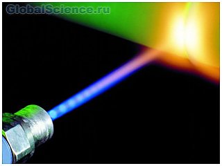 Исследователи Массачусетского технологического института сделали самый крошечный органический лазер