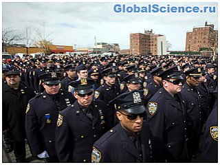 На службе полиции Нью-Йорка появились мобильные рентгеновские установки