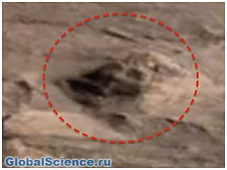 На Марсе нашли пирамиды и голову Сфинкса