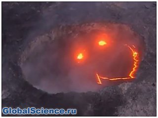 Гавайский вулкан улыбнулся на камеру видео