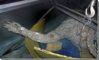 В сети греческого рыбака попала 2200-летняя статуя