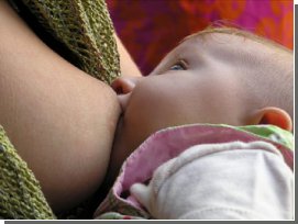 Кормление грудью приносит пользу не только малышам, но и их мамам